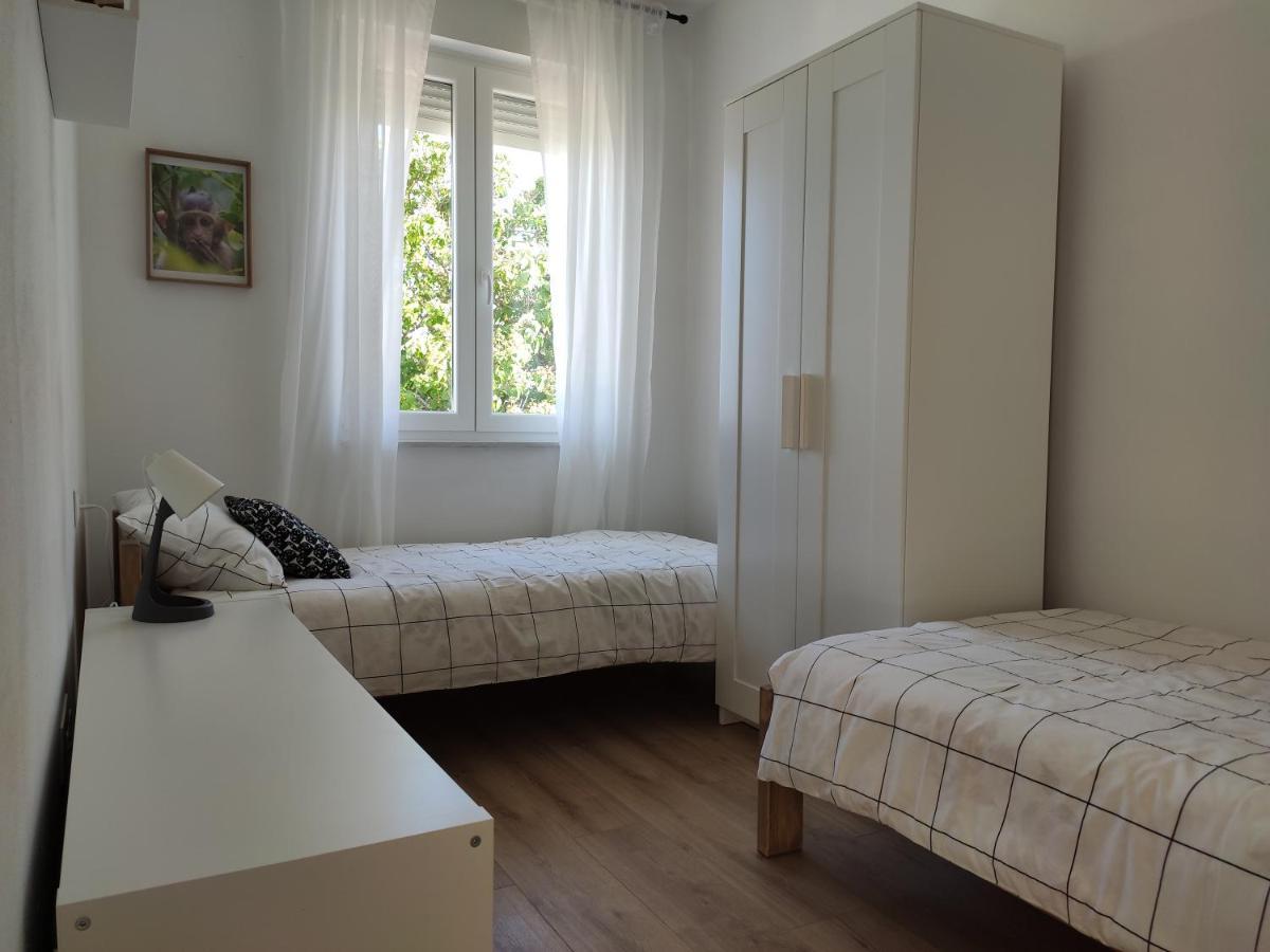 Apartmani Sara 2 Betina  Kültér fotó